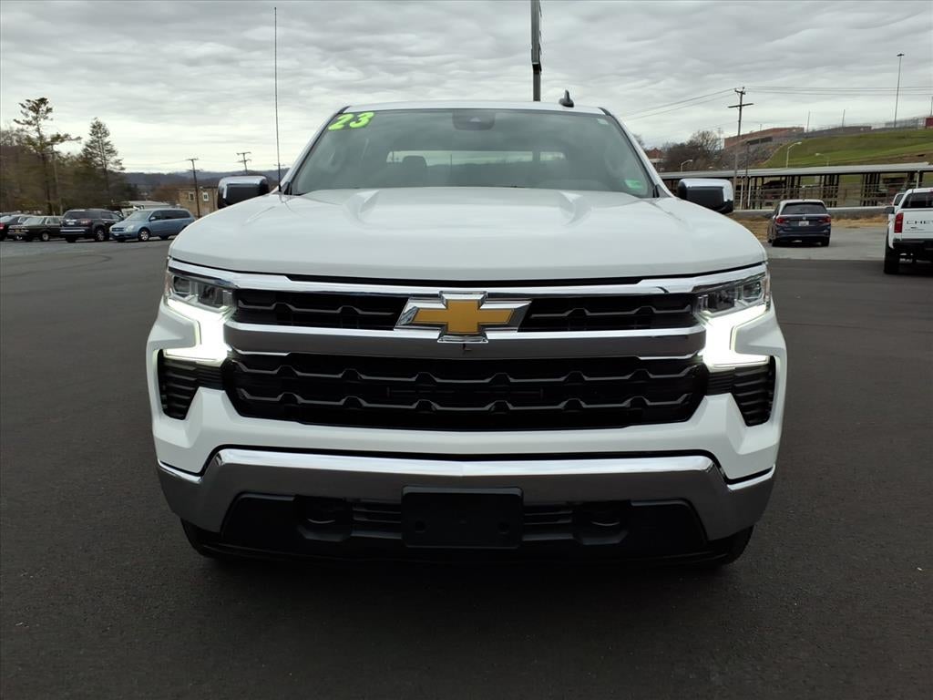 2023 Chevrolet Silverado 1500 LT (2FL)