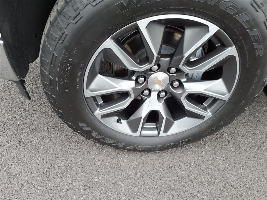 2023 Chevrolet Silverado 1500 LT (2FL)