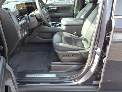 2025 Chevrolet Suburban LT