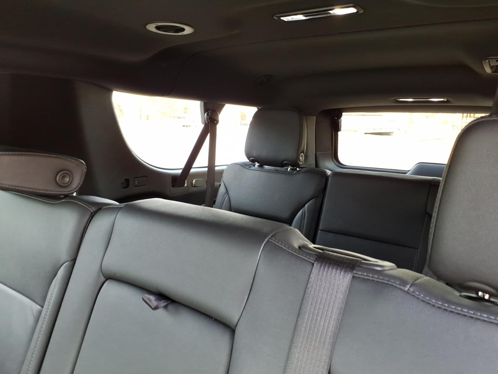 2025 Chevrolet Suburban LT