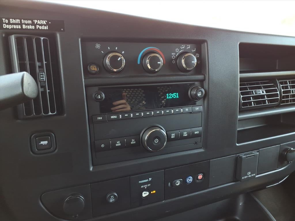 2024 GMC Savana Cargo 2500 Work Van