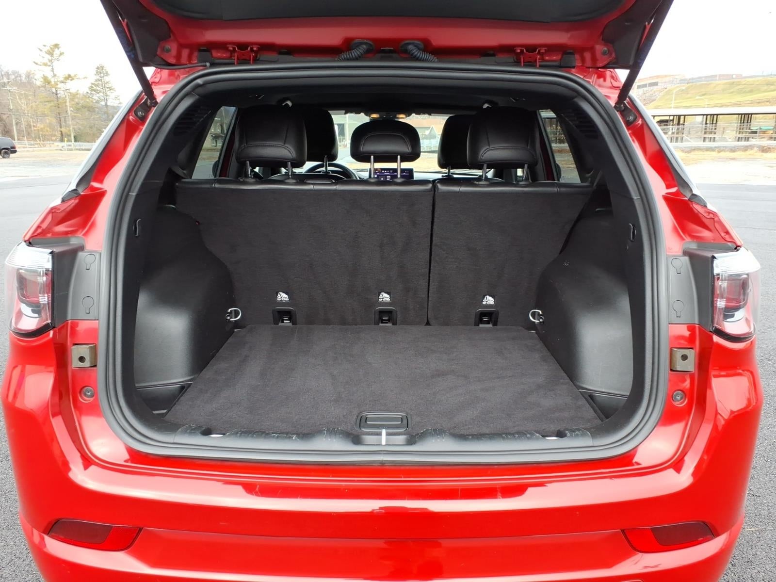 2022 Jeep Compass (RED) Edition