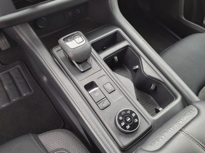 2023 Nissan Pathfinder S