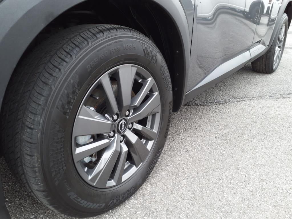 2023 Nissan Pathfinder S