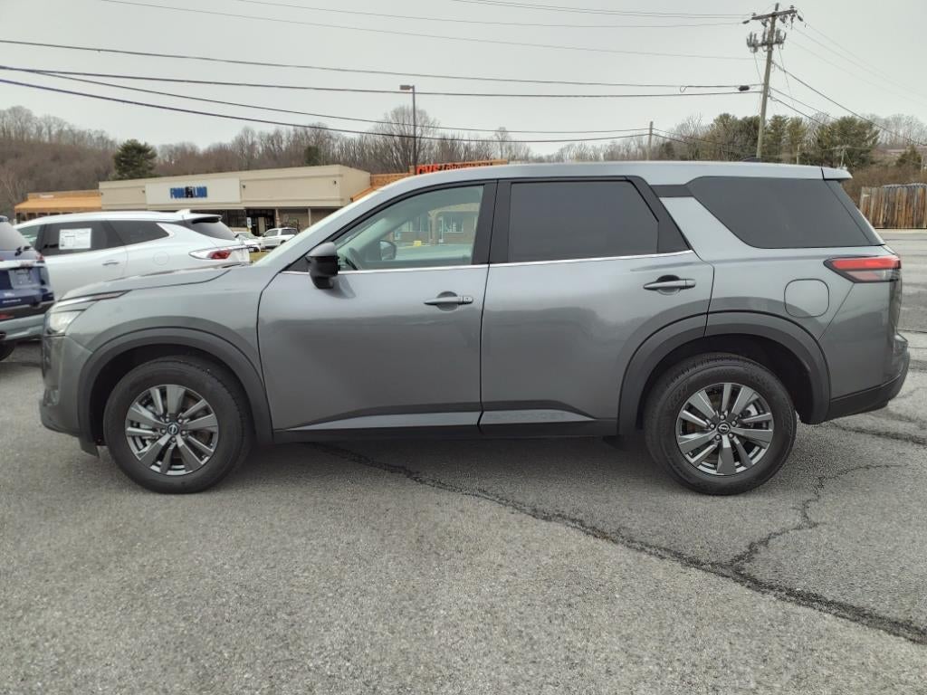 2023 Nissan Pathfinder S