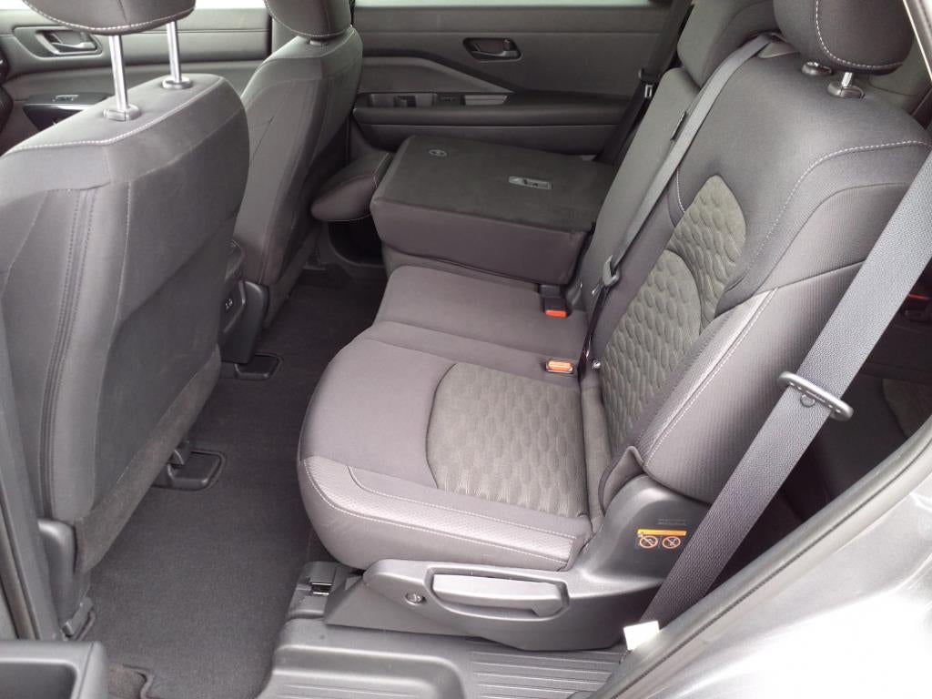 2023 Nissan Pathfinder S