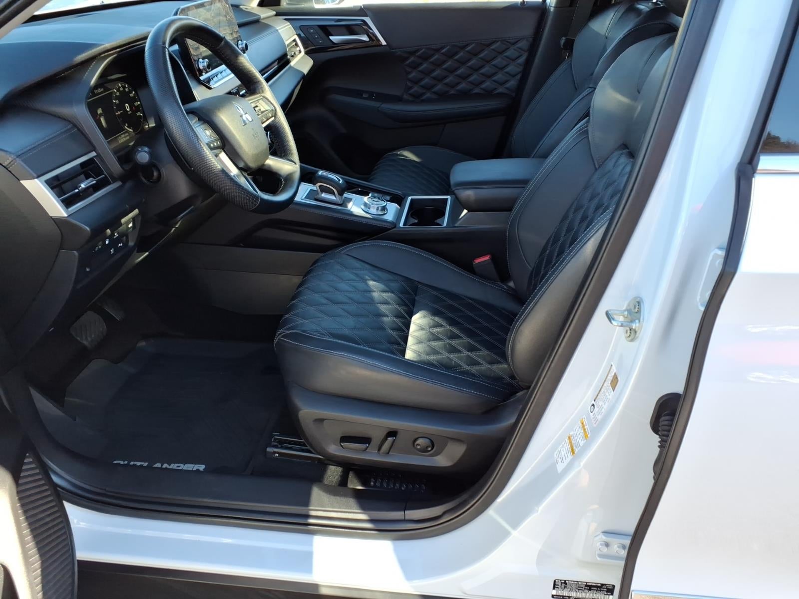 2023 Mitsubishi Outlander PHEV SEL