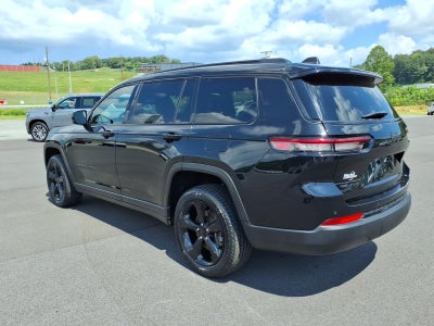 2022 Jeep Grand Cherokee L Altitude