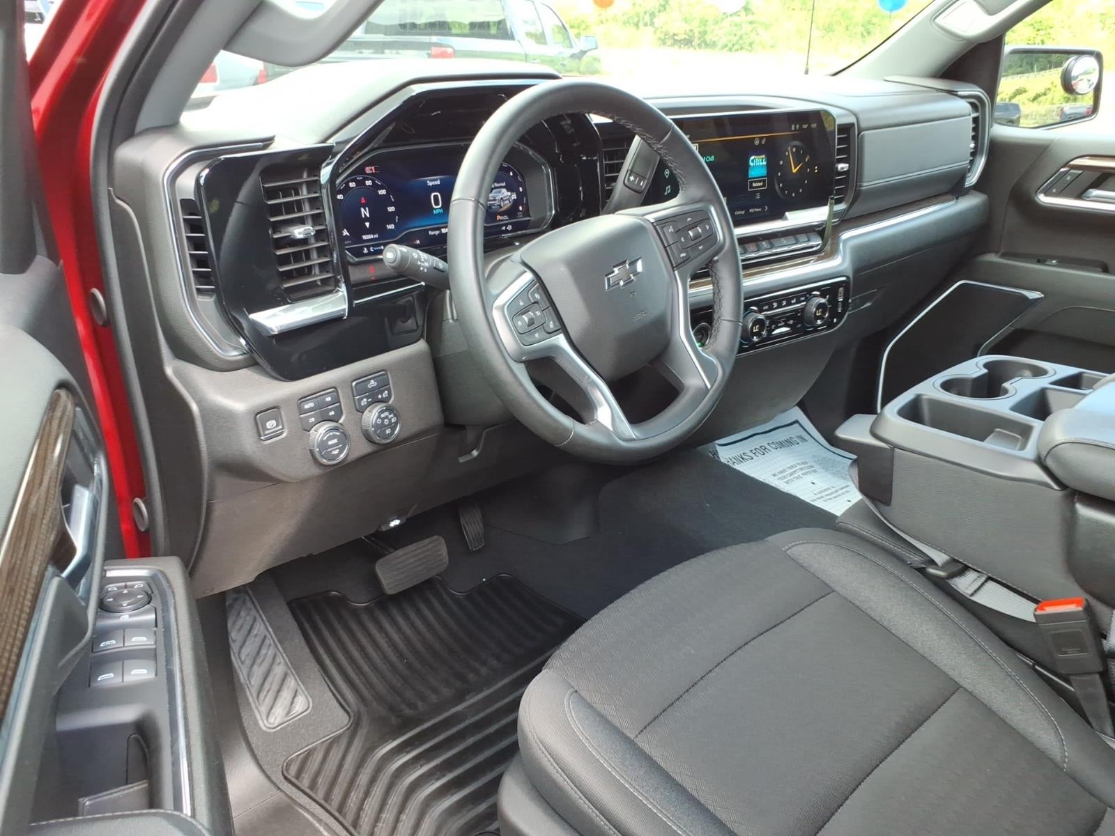 2024 Chevrolet Silverado 1500 RST - Photo 8