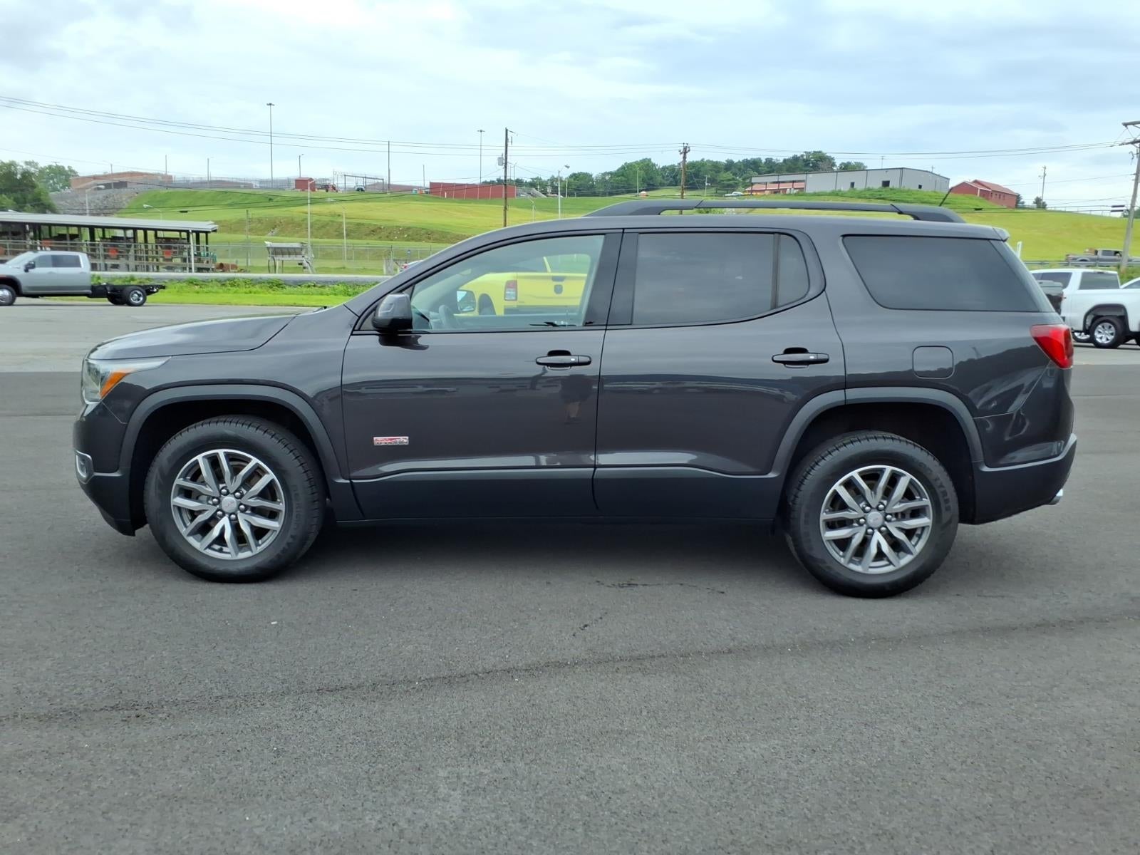 Used 2017 GMC Acadia SLE-2 with VIN 1GKKNTLS6HZ303322 for sale in Marion, VA