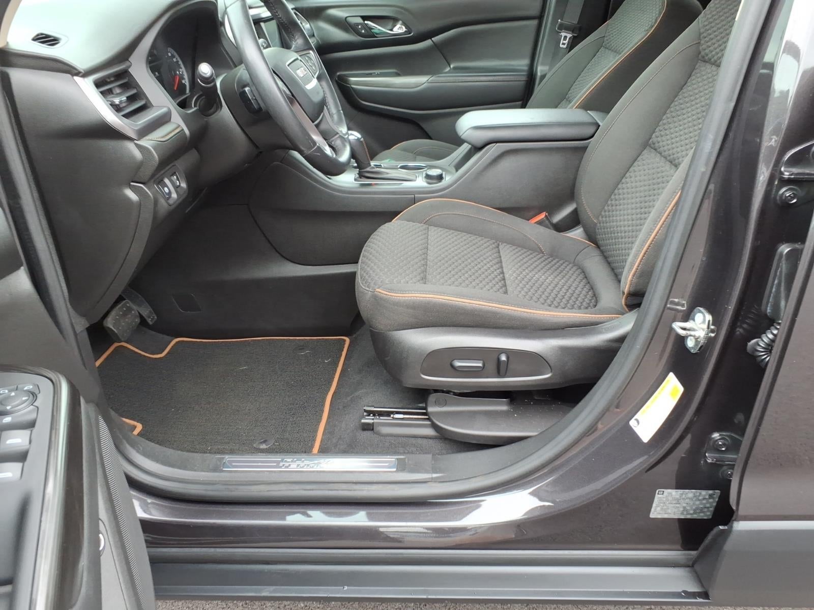 2017 GMC Acadia SLE