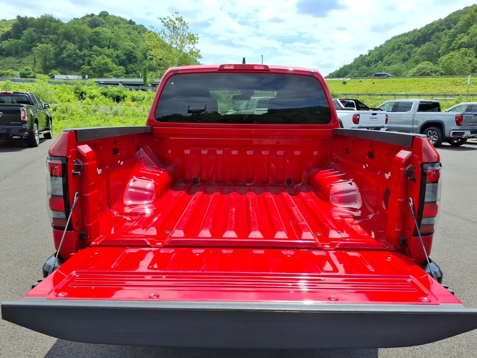 2023 Nissan Frontier S