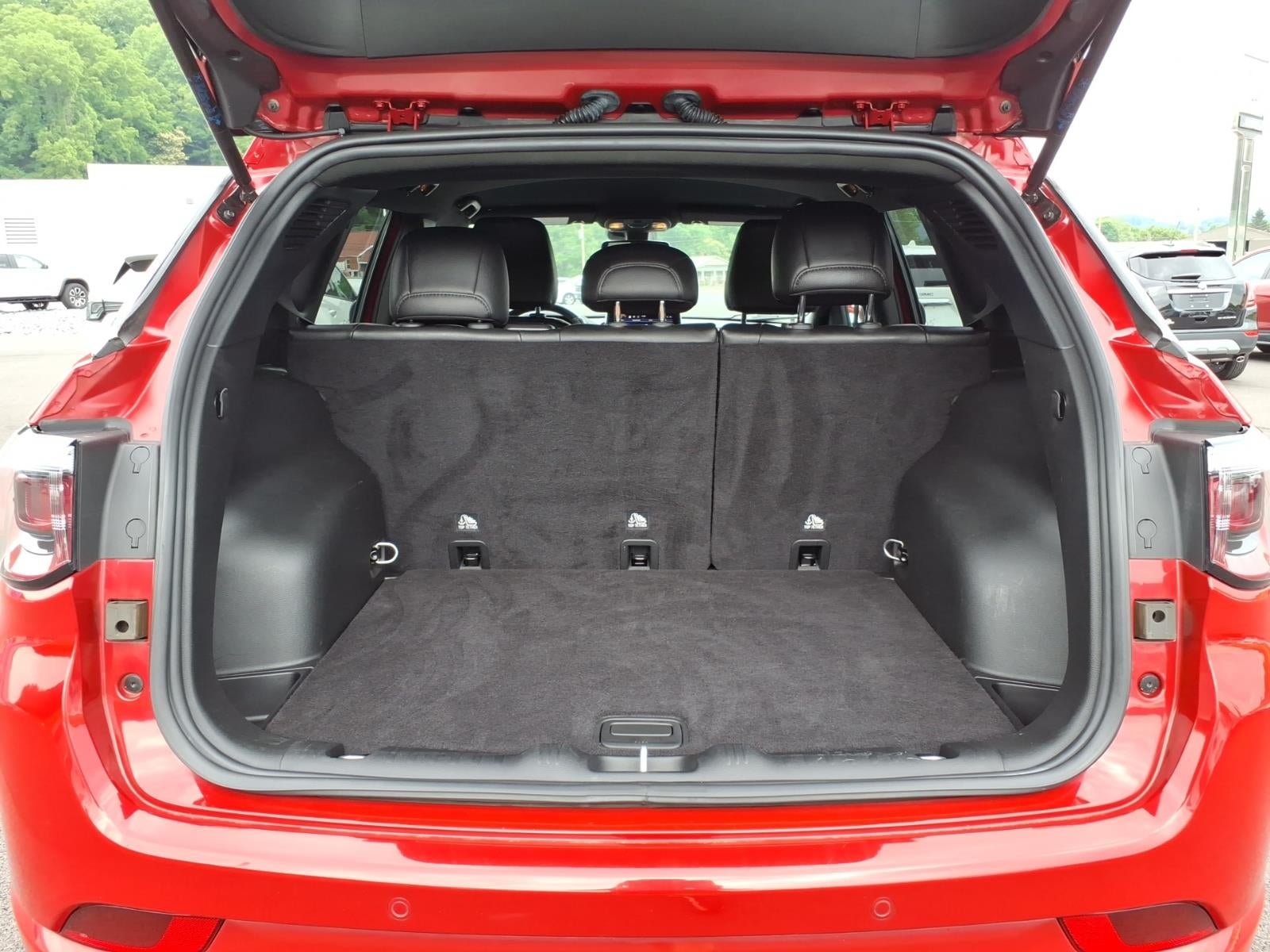 2022 Jeep Compass (RED) Edition