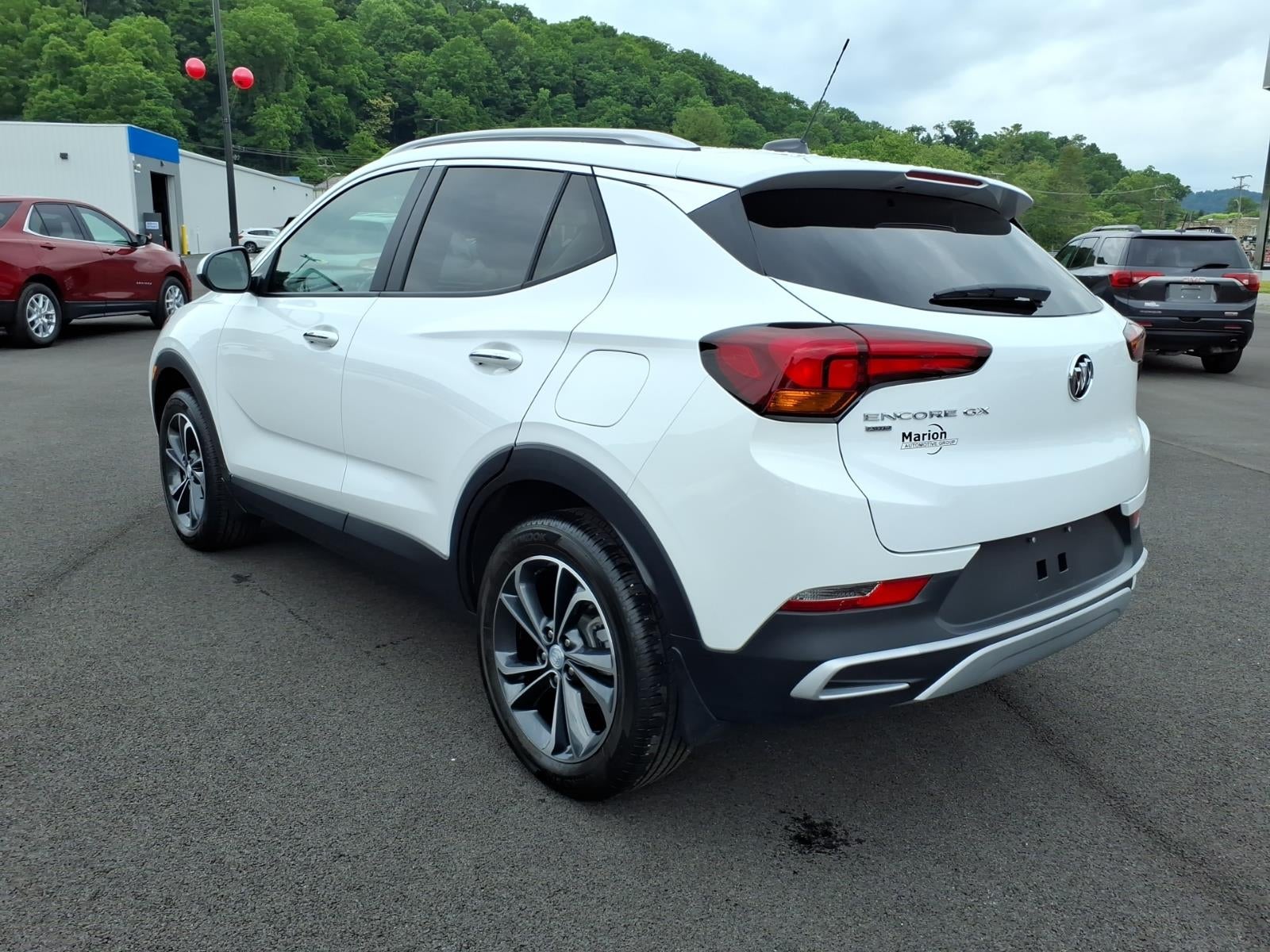2022 Buick Encore GX Select